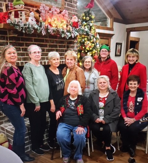 Willing Workers hold Christmas party
