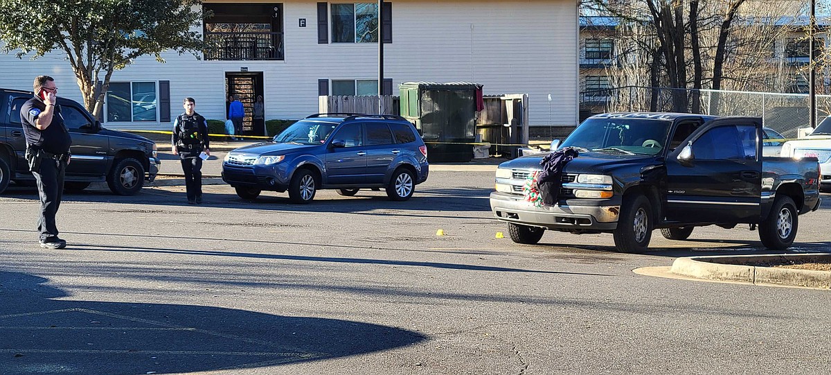 Police investigate shooting at apartment complex | Hot Springs Sentinel ...