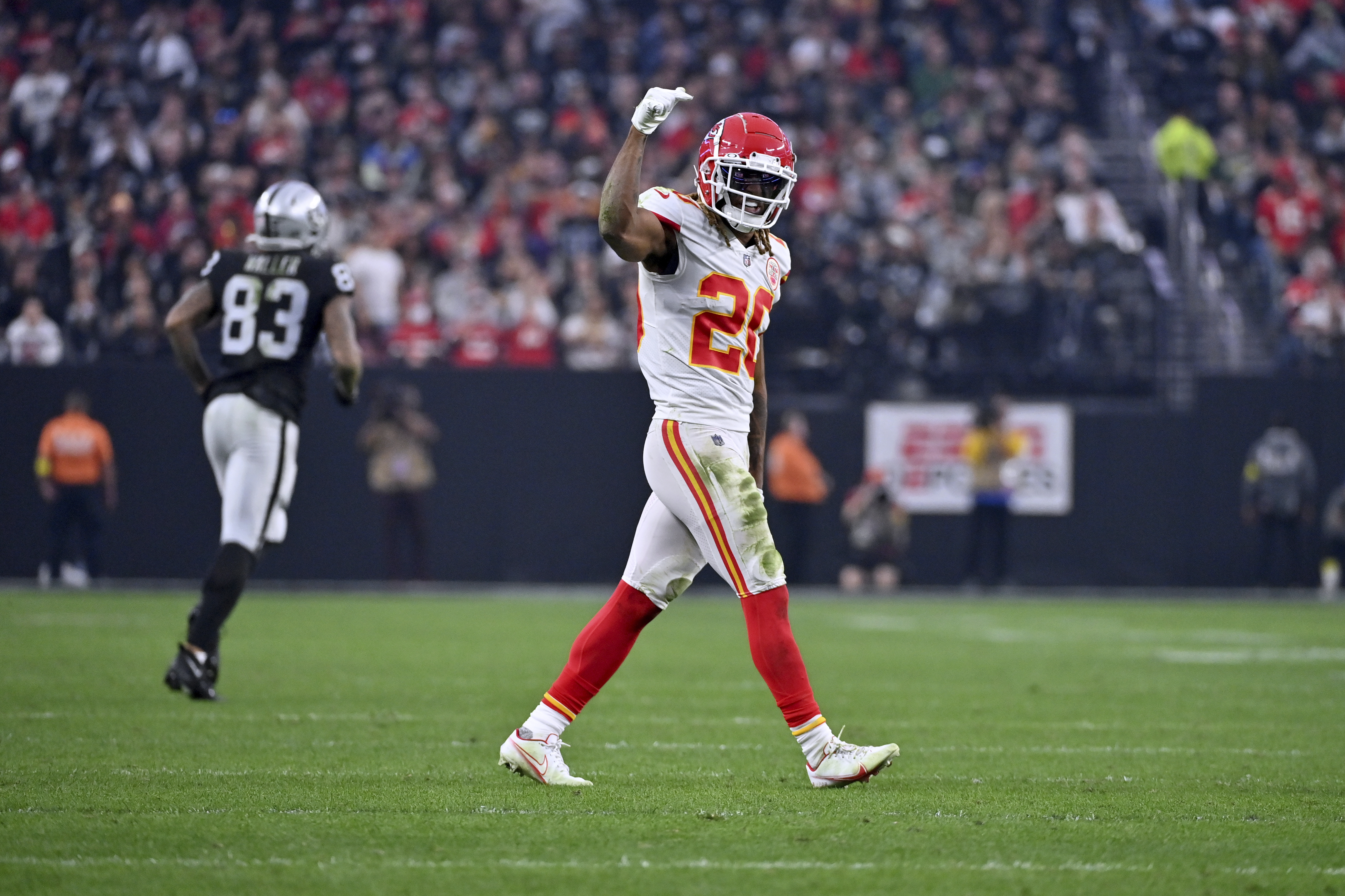 Patrick Mahomes, Chiefs break out 'Snow Globe' play in win over Raiders:  'The coaches let us have fun'