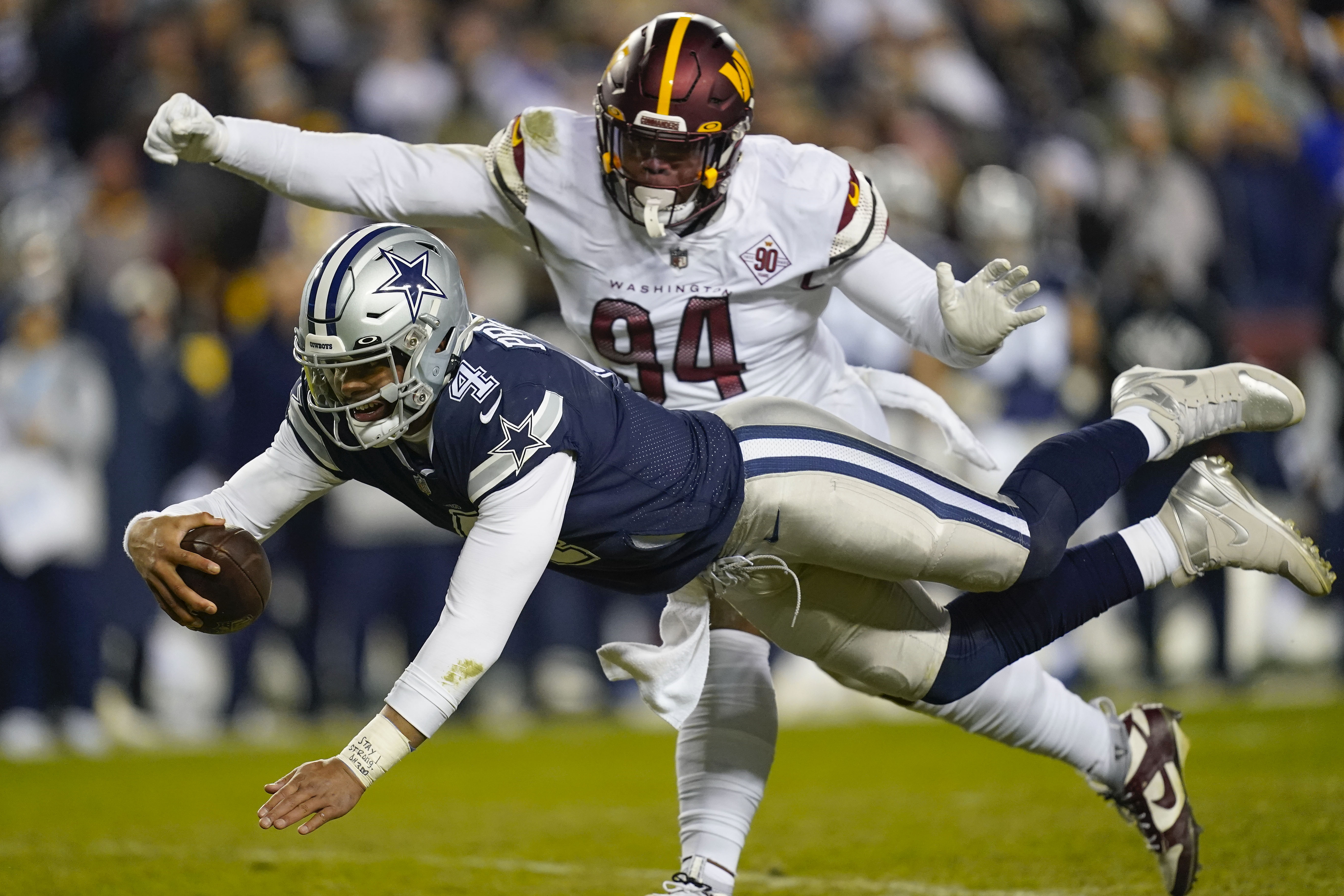 Prescott, Cowboys fall flat in Week 18 loss to Commanders