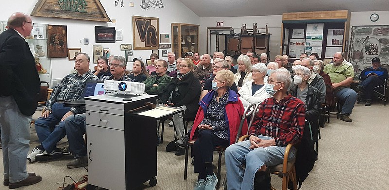 Tom Wing (left), a history professor at the University of Arkansas at Fort Smith, speaks Jan. 5 during the meeting of the Bella Vista Civil War Round Table at the Bella Vista Historical Museum.

(Submitted Photo)