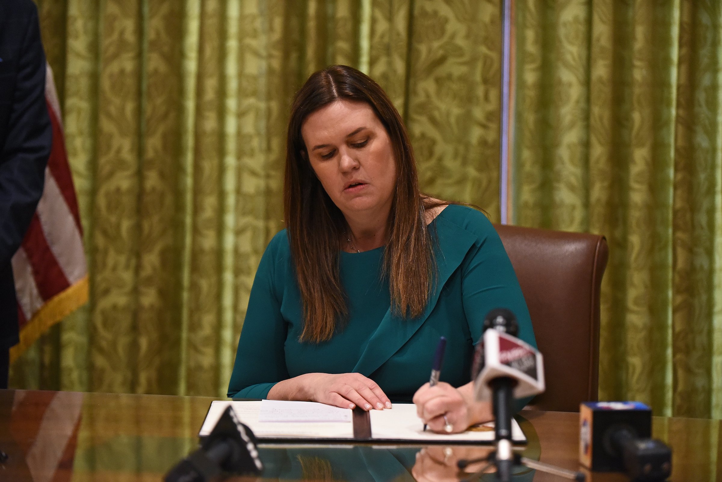 Sanders orders plan for redo of education - Vimarsana News