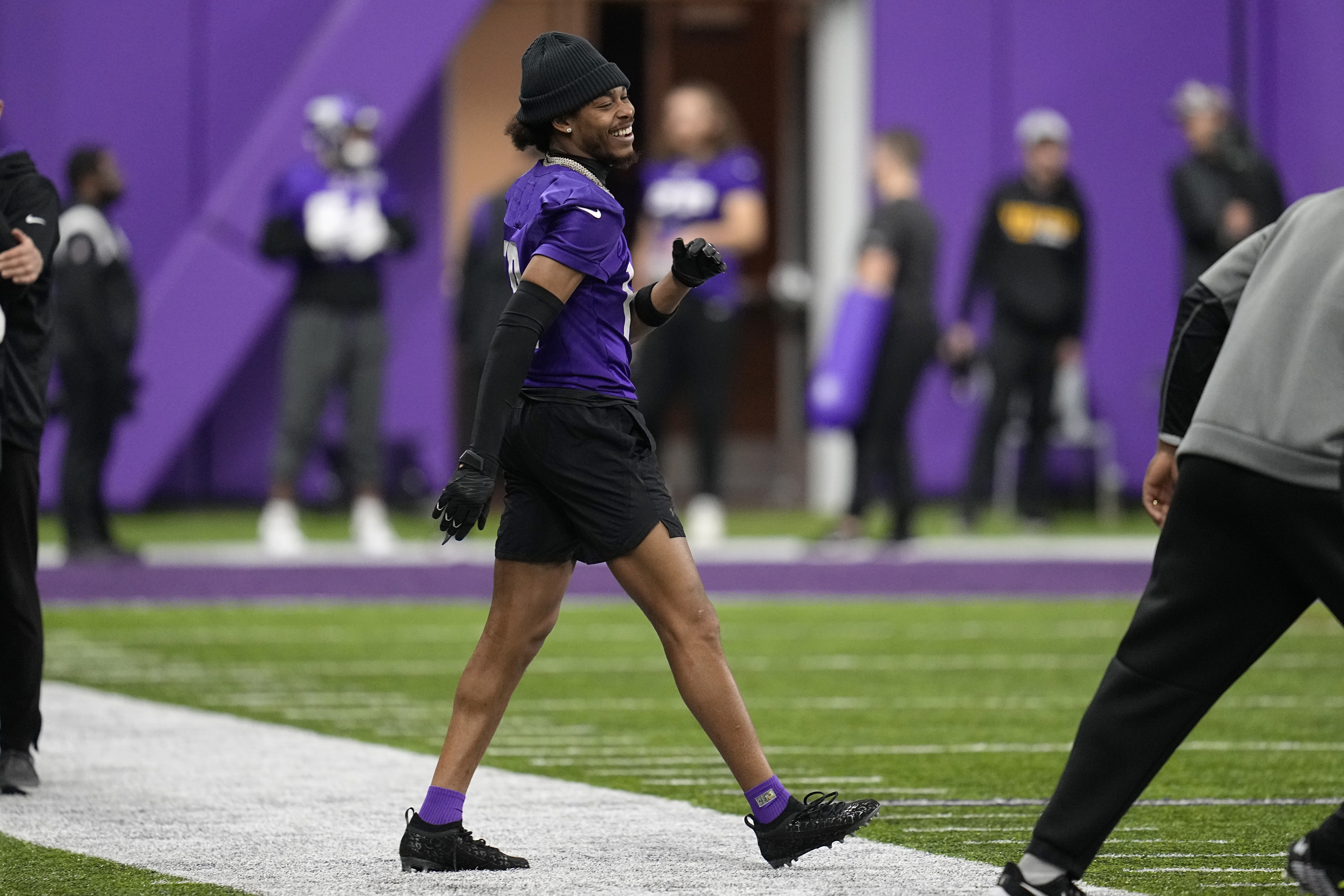 Urgency for Vikings as playoffs open