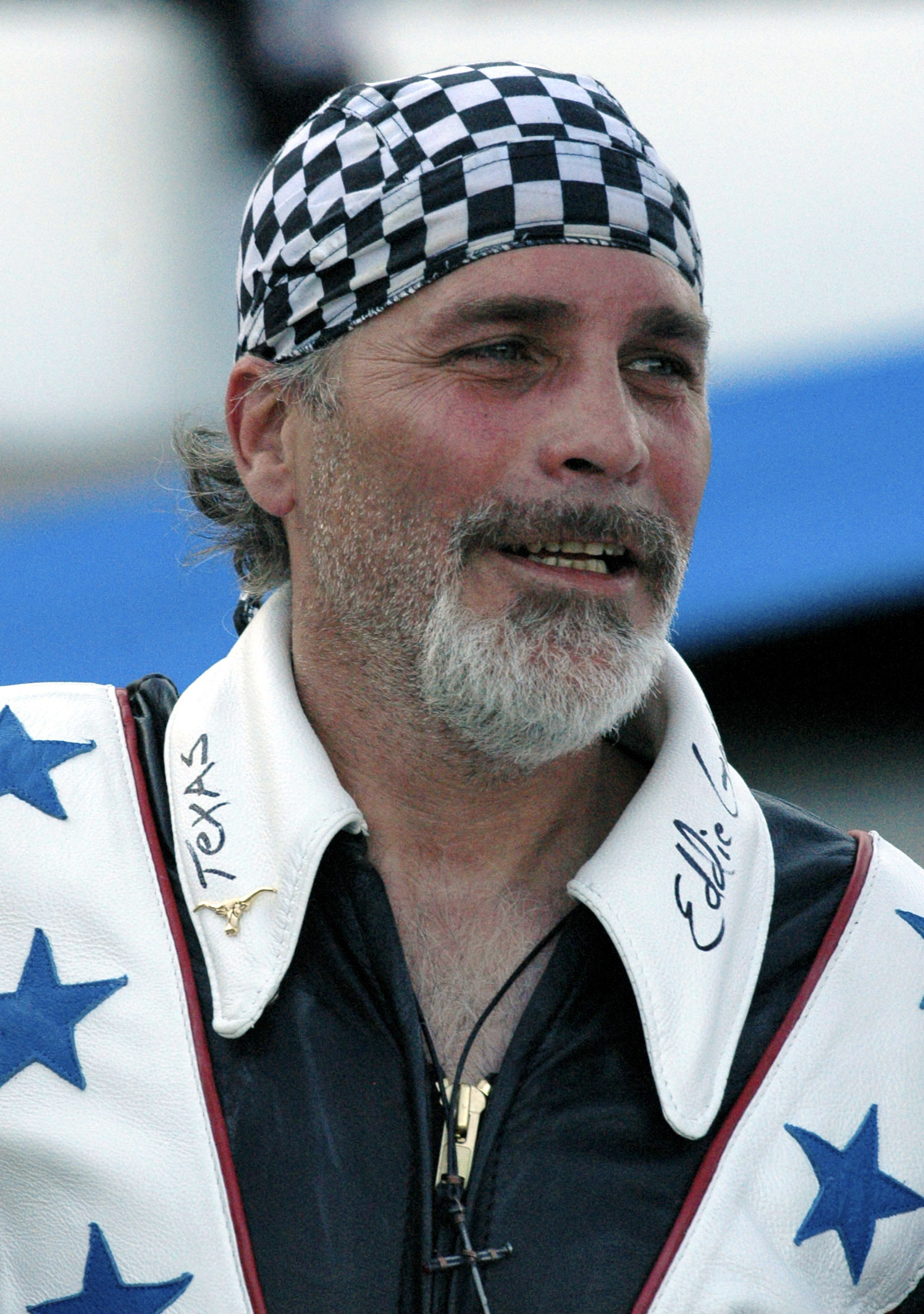 Robbie Knievel, daredevil son of Evel Knievel, dies at 60