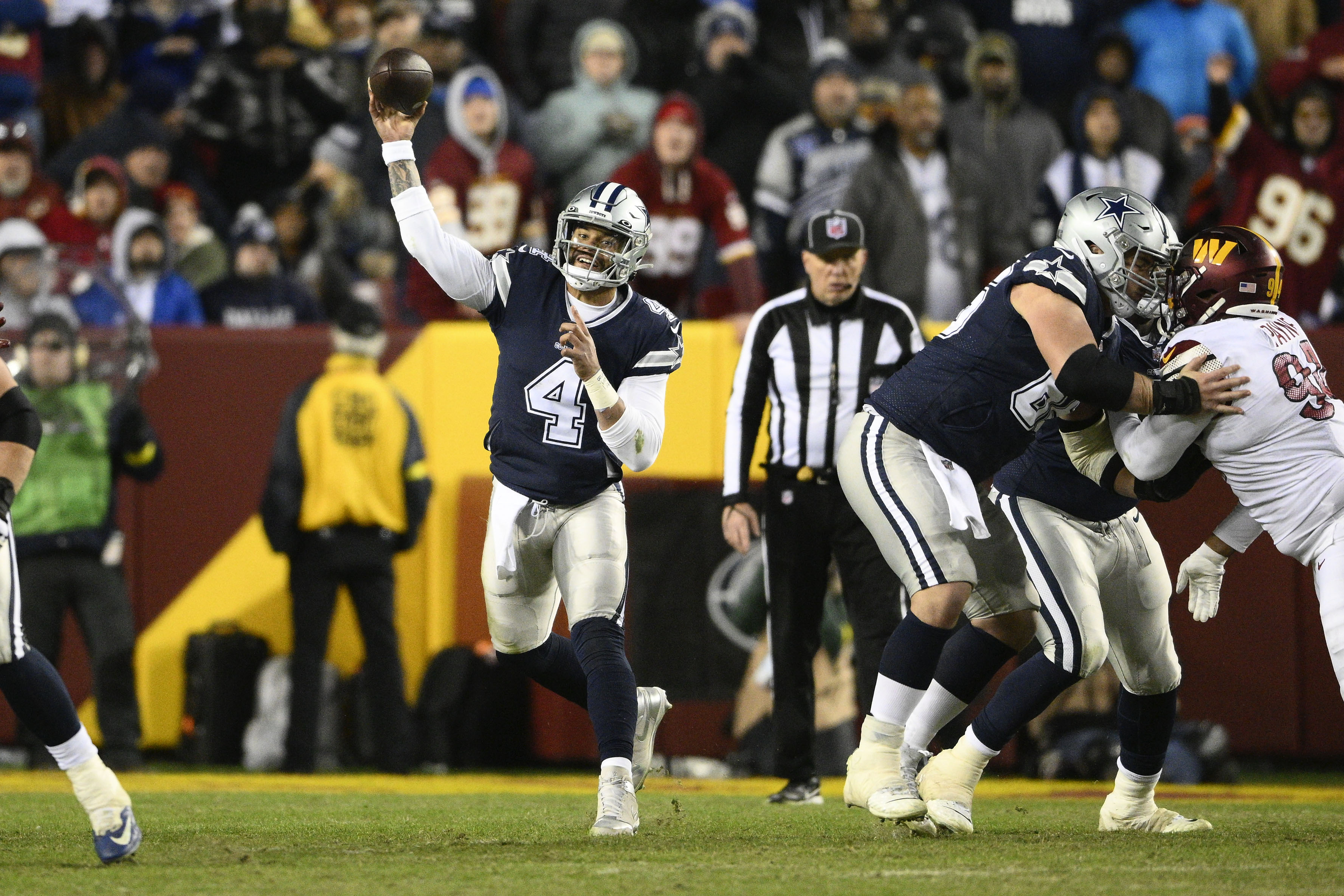 Prescott's help in flux as Cowboys seek elusive playoff run