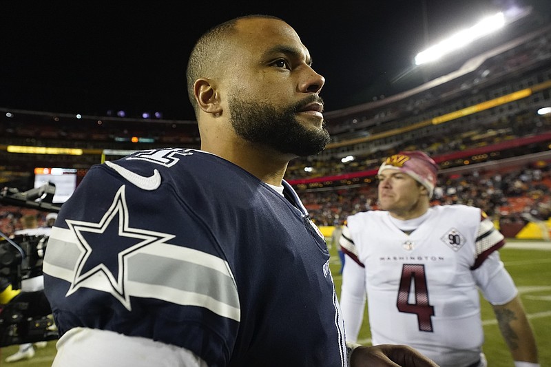 Prescott shrugs off picks for Cowboys' playoff visit to Bucs