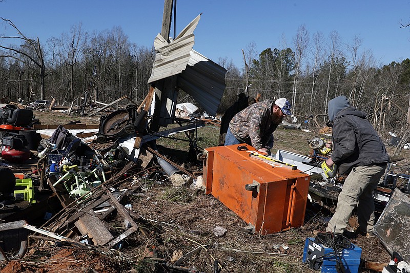 As tornadoes hit, survivors hid in tubs, shipping container Texarkana Gazette