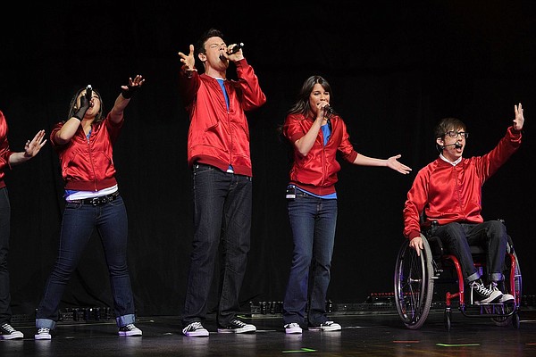 TELEVISION: 'Price of Glee' delves into toll of production on cast - Vimarsana News