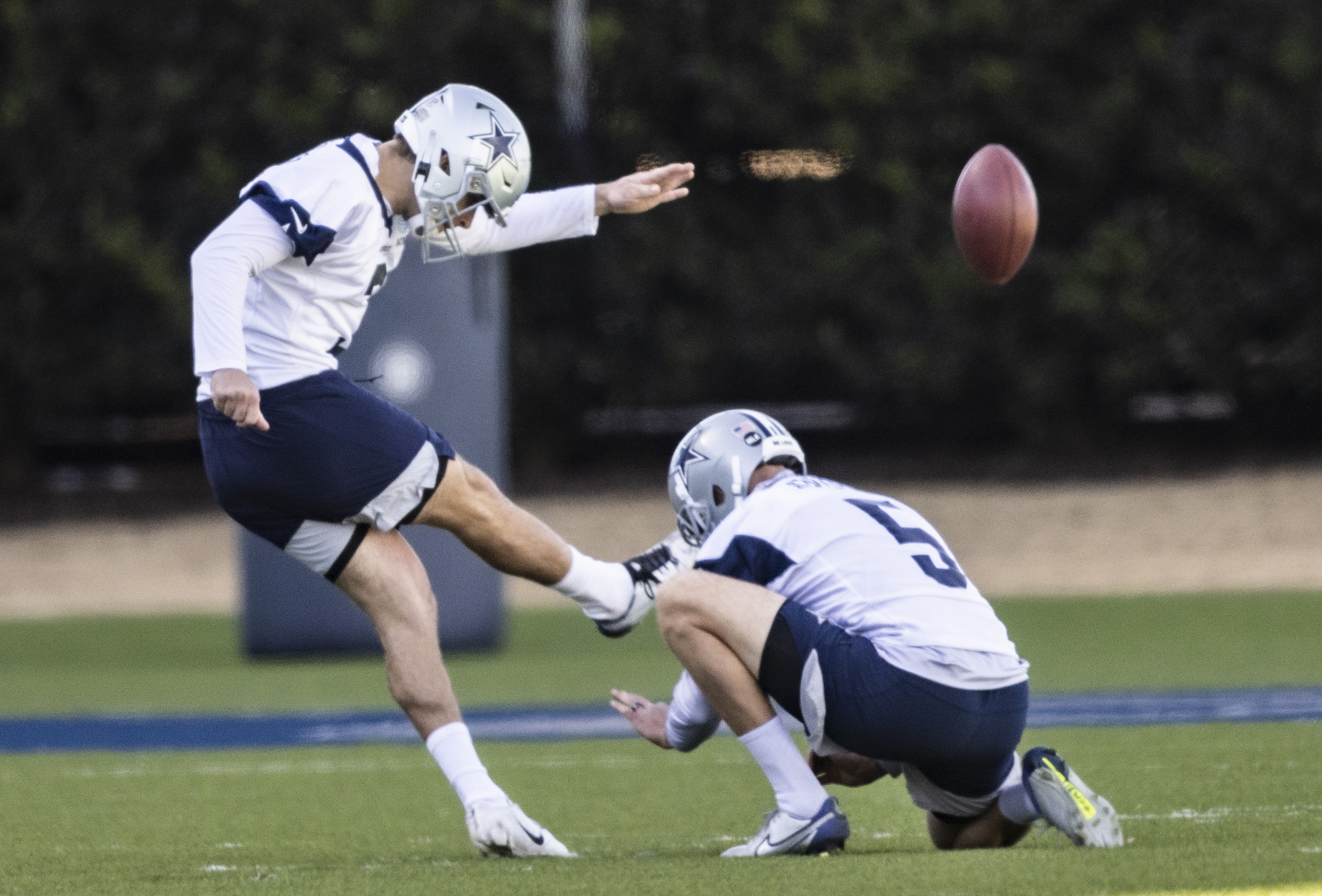 Cowboys sign kicker to practice squad after Maher meltdown