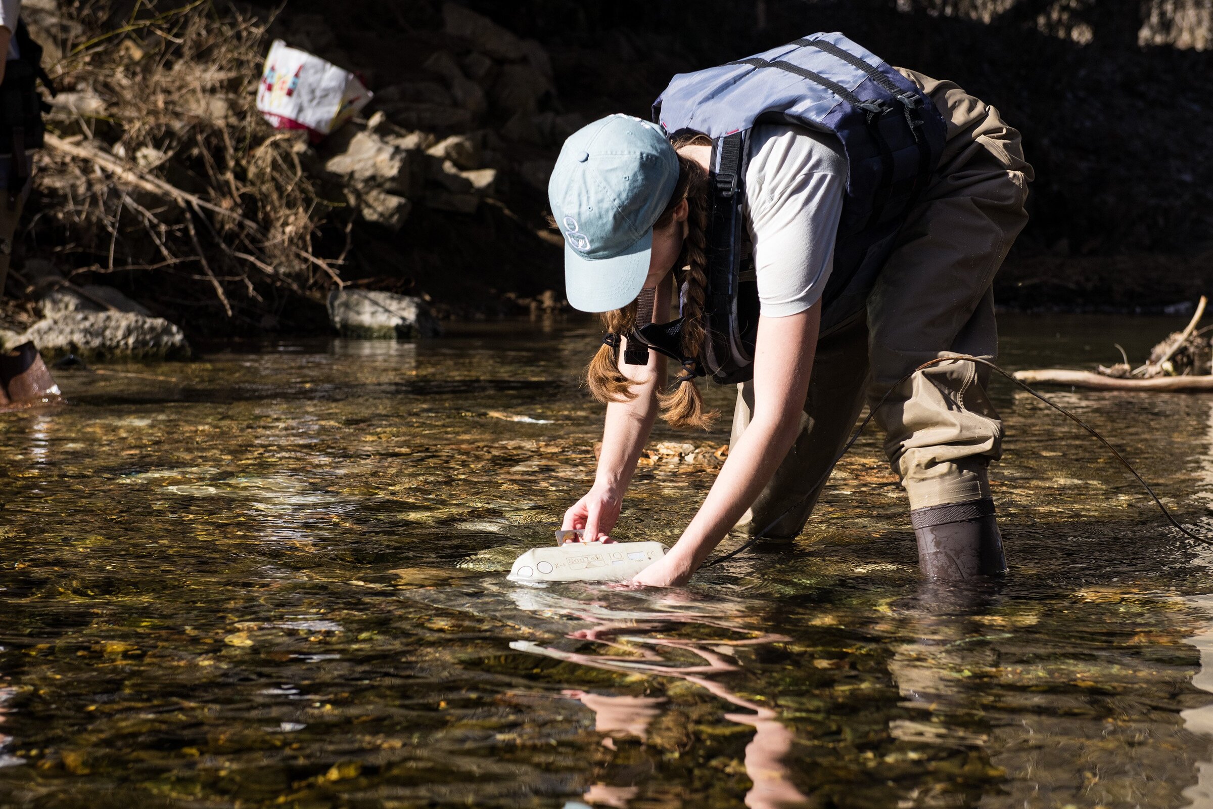 UA team studies small-stream surges