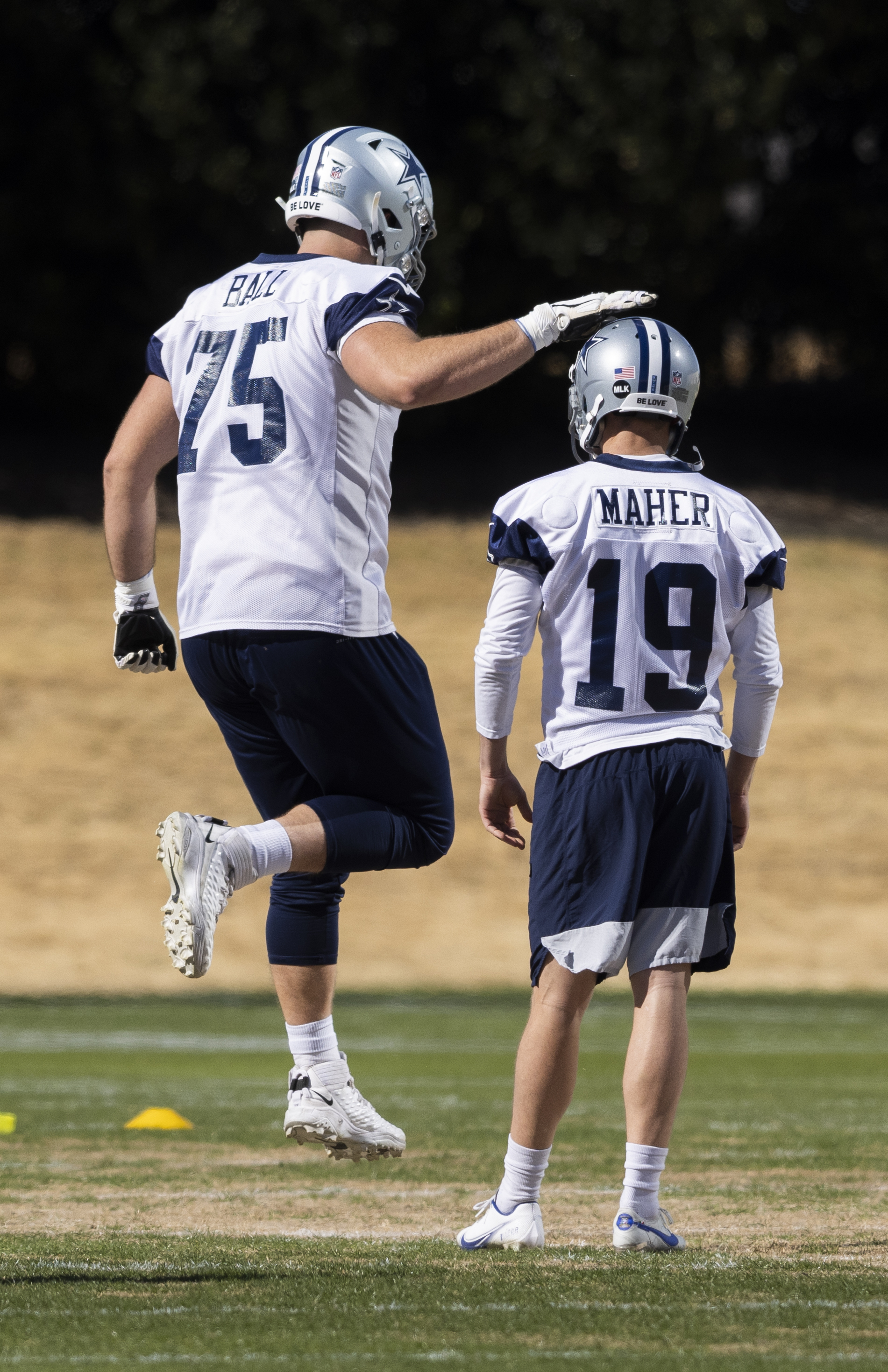 Kicker Maher looks steady in practice