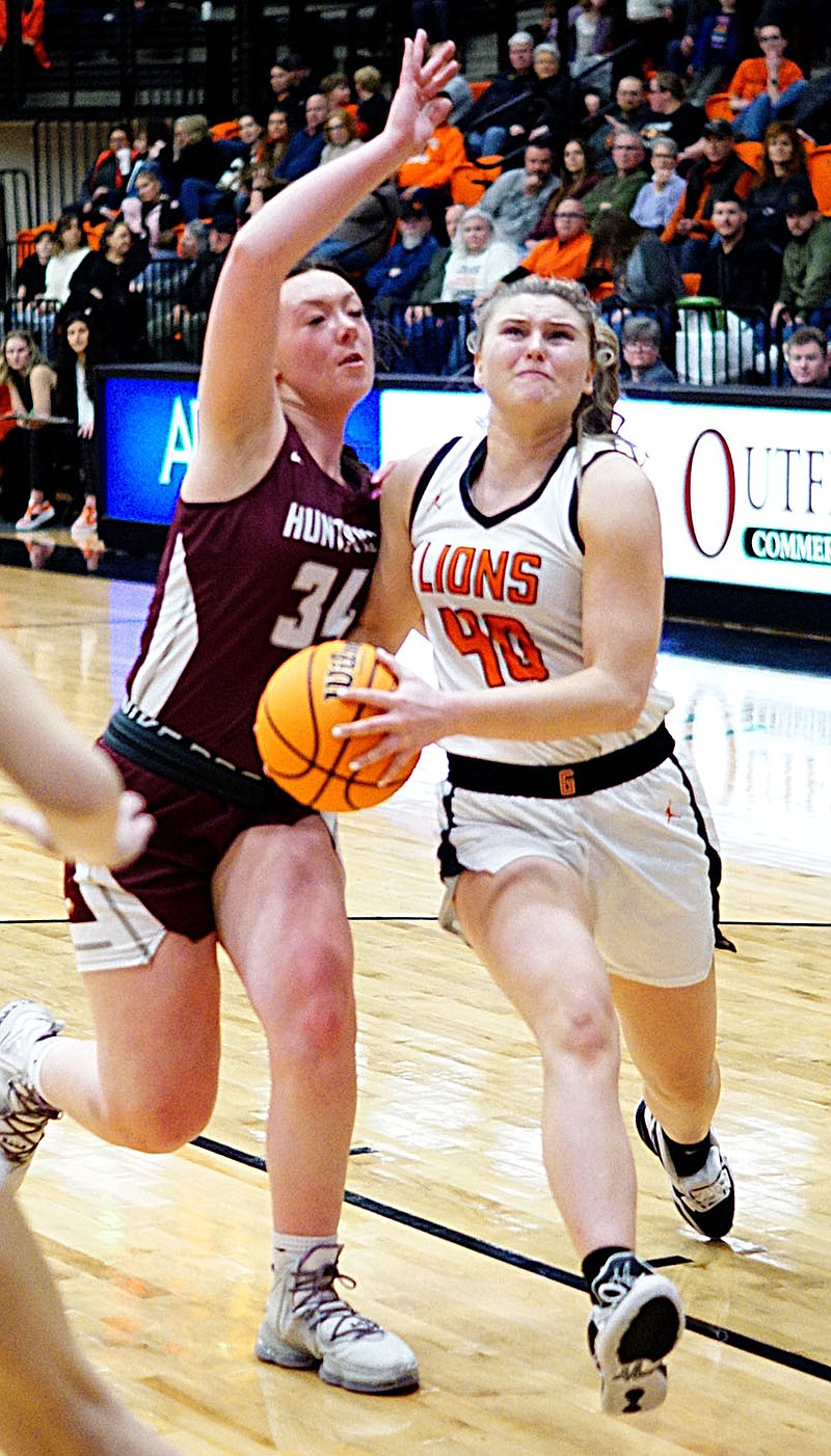 Westside Eagle Observer/Randy Moll
Gravette junior Keeley Elsea gets ready to shoot under the basket during play against Huntsville on Friday in the Lion's Den.