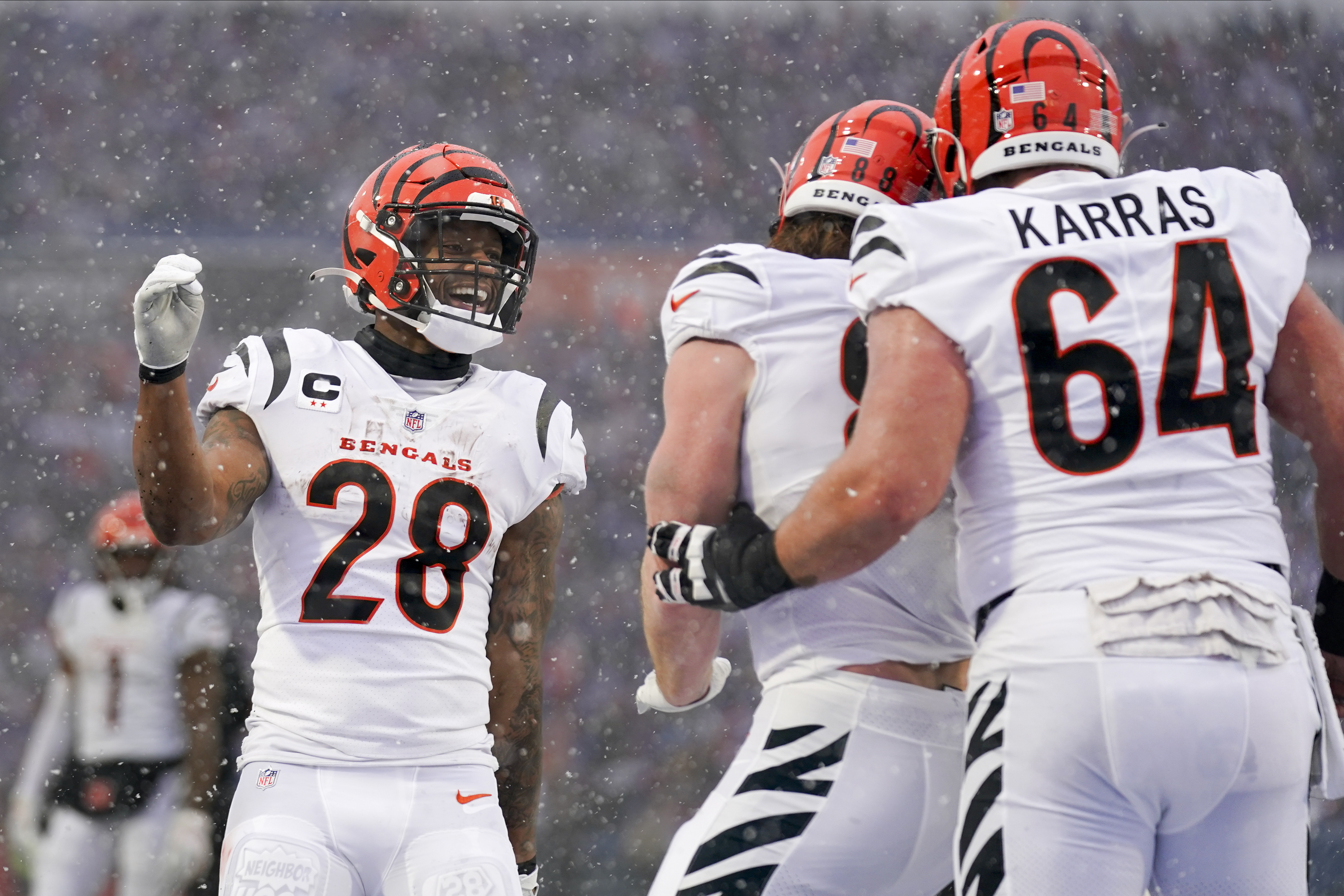 Bengals' Cam Taylor-Britt responds after NFL hits him with fine letter