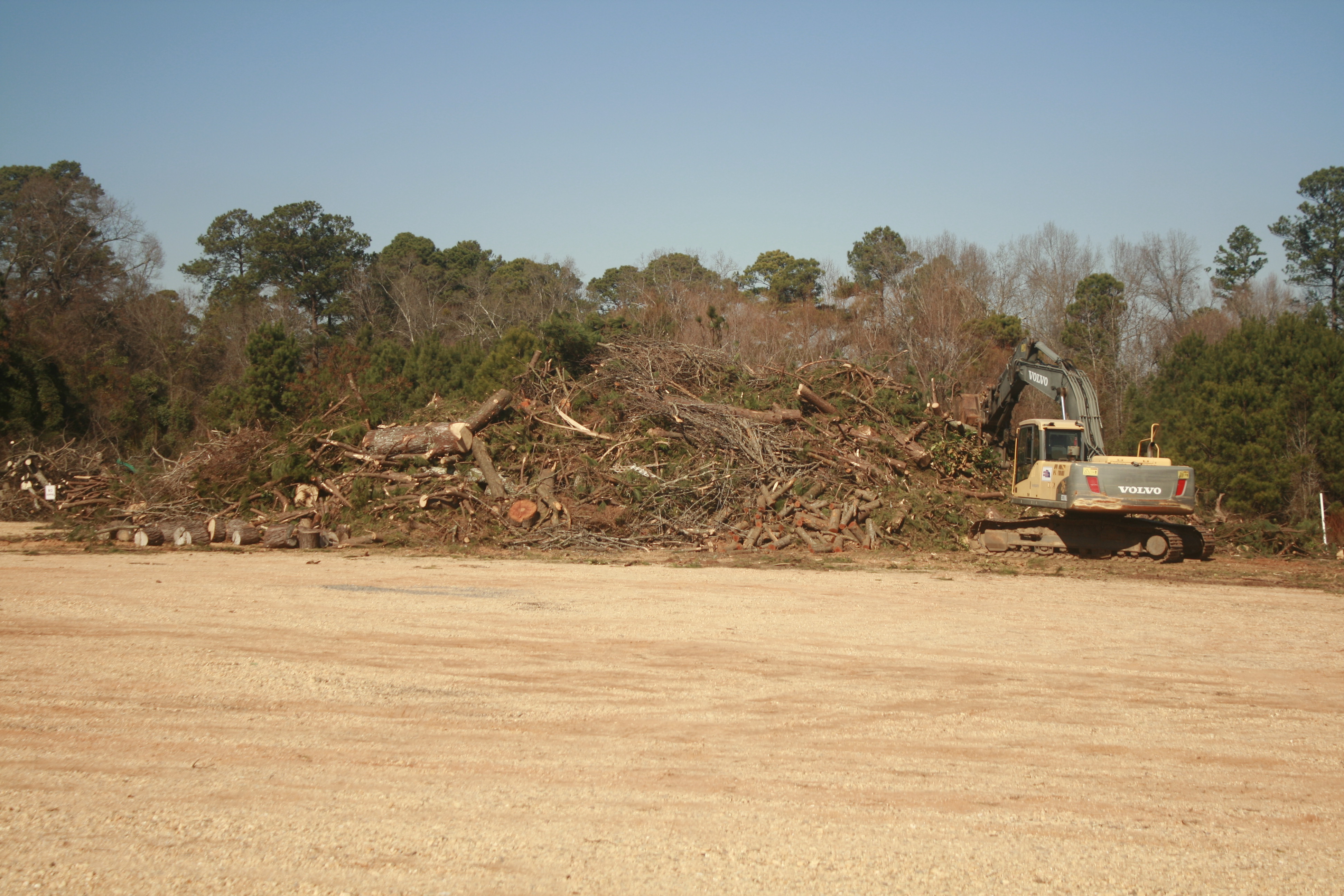 Cleanup continues following tornado in county - Vimarsana News