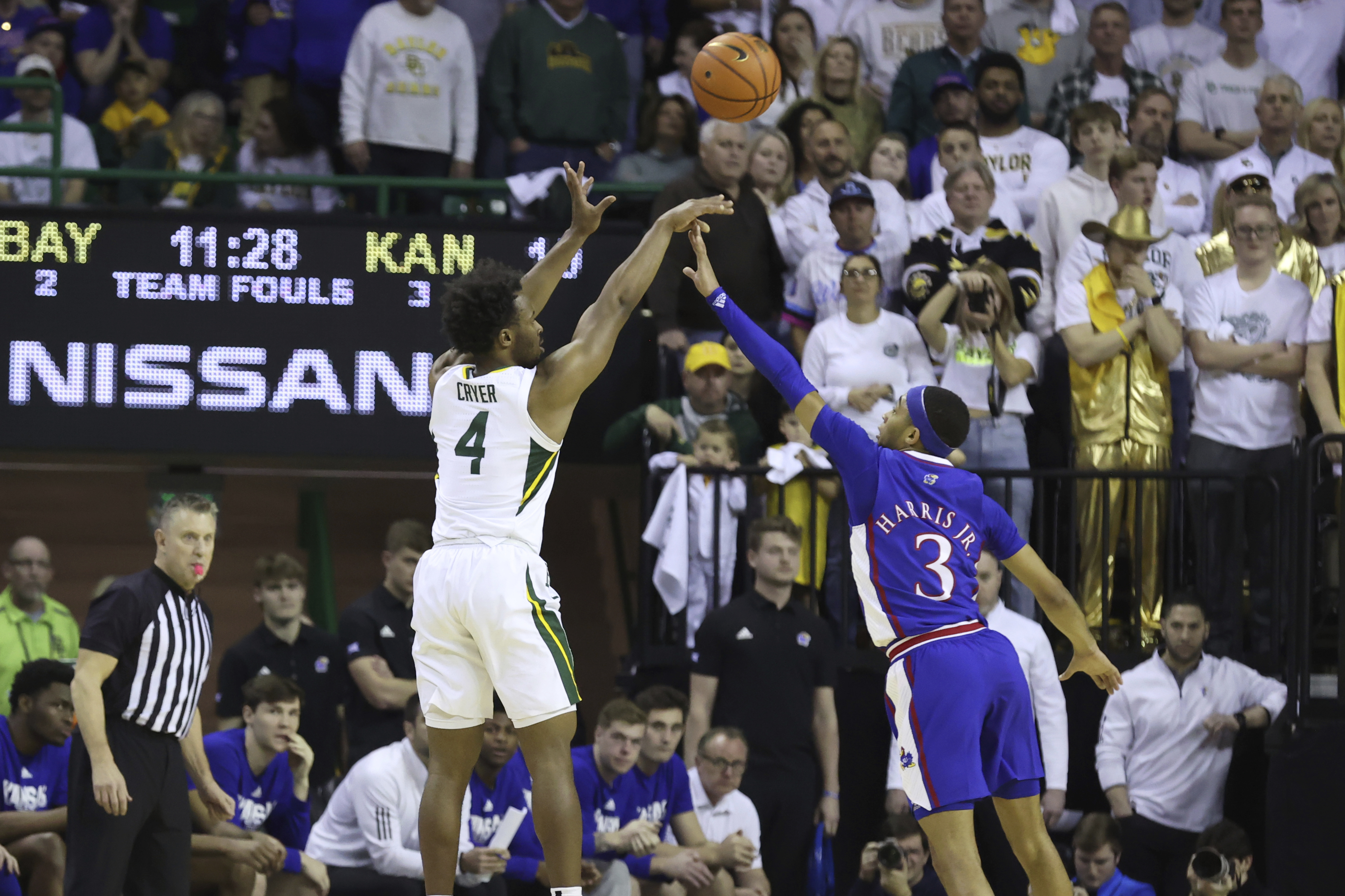 Baylor pops Kansas in battle of ranked teams - Vimarsana News