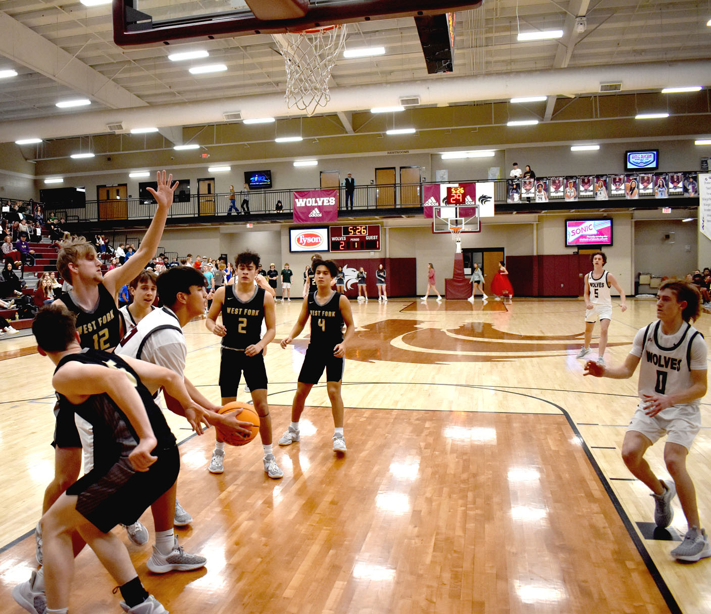 Free throw disparity hurts Lincoln boys