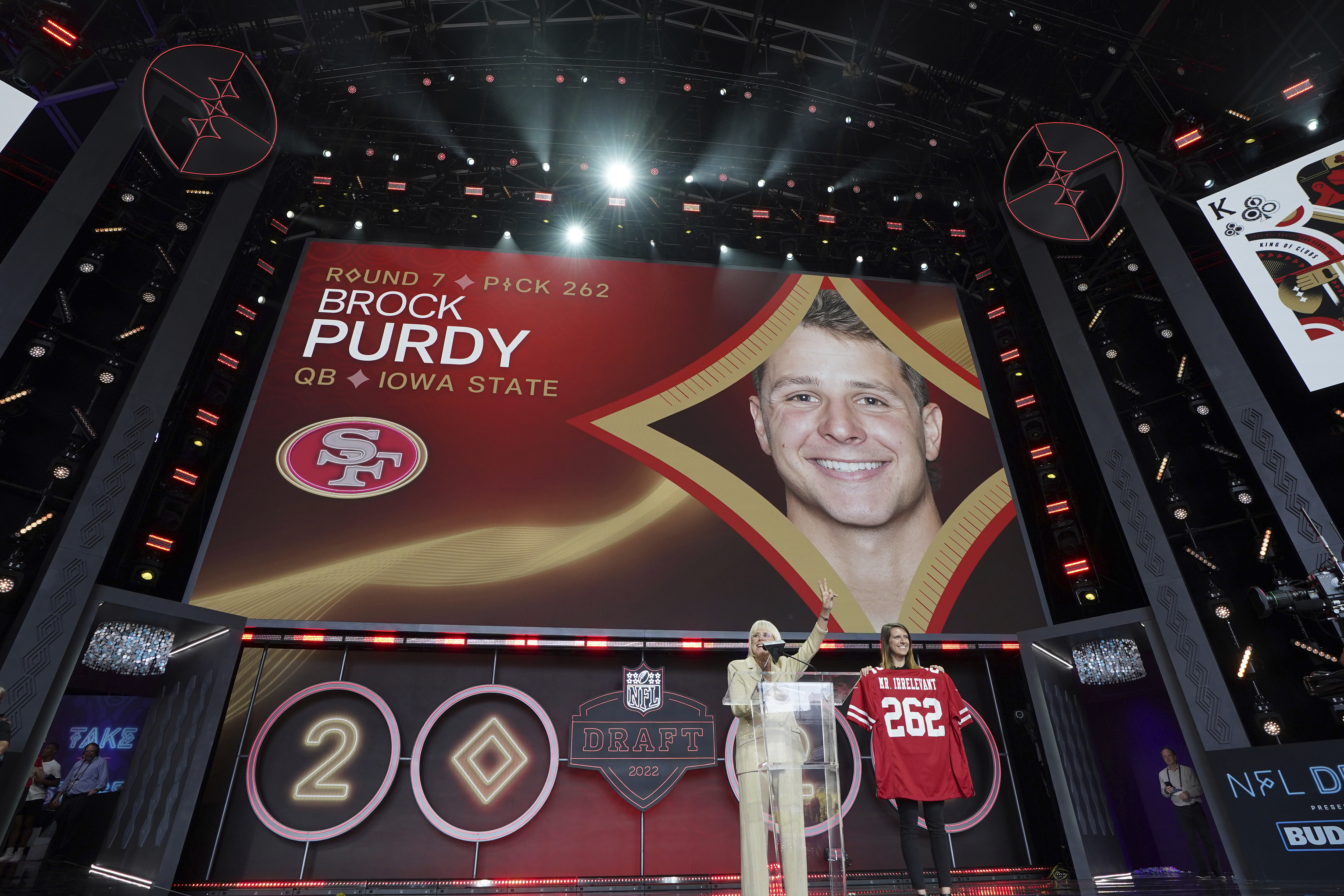 Purdy goes from 'Mr. Irrelevant' to brink of Super Bowl - Vimarsana News