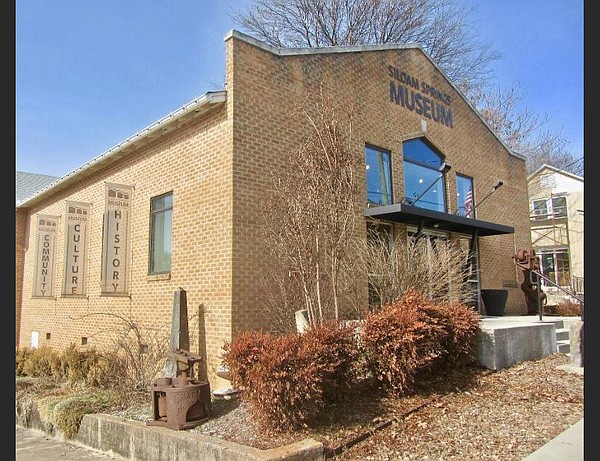 ARKANSAS SIGHTSEEING: Siloam Springs a time capsule from before the boom - Vimarsana News
