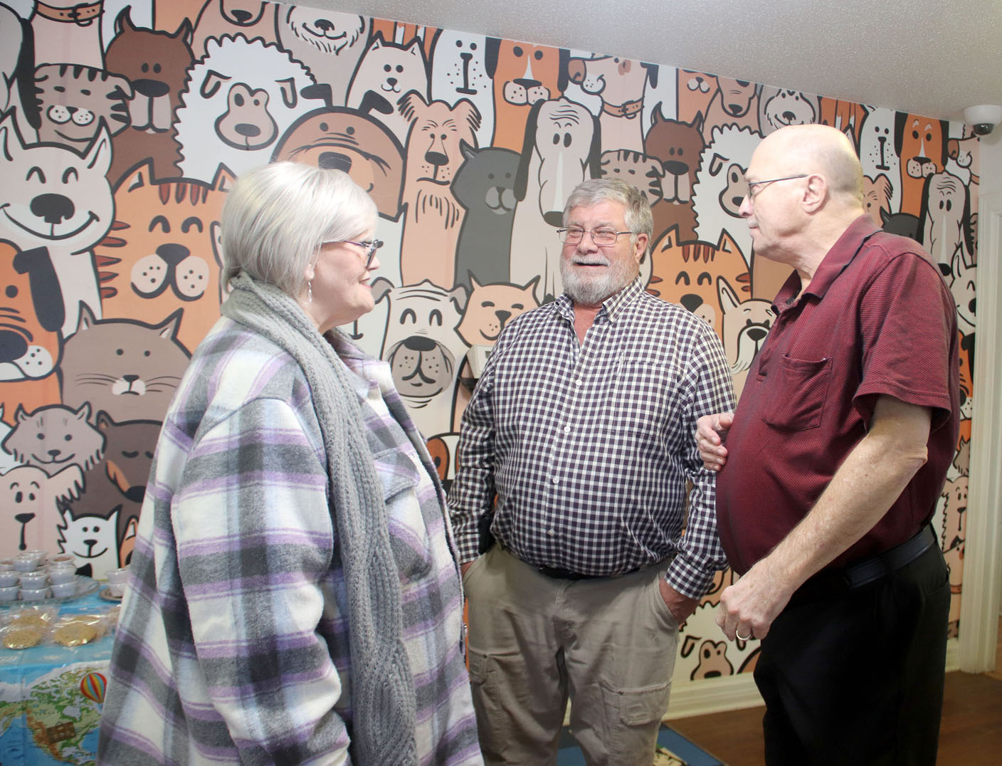 Vet clinic celebrates Thompson’s career Washington County Enterprise