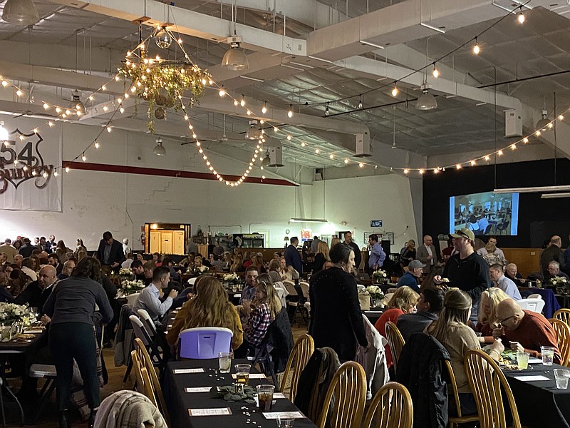 Anakin Bush/Fulton Sun
Over 300 business and community leaders enjoy the meal provided at the Callaway Chamber of Commerce Banquet on Thursday. Awards given at the banquet include Small Business of the Year, Large Business of the Year and the JH Atkinson Award.