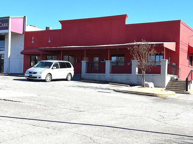 A dim sum restaurant is reportedly moving into the former Homer's West on North Rodney Parham Road. (Arkansas Democrat-Gazette/Eric E. Harrison)