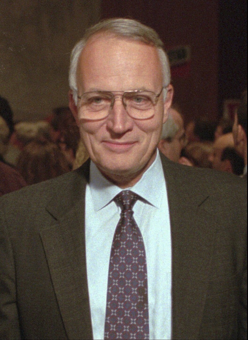 FILE -  Former U.S. Sen. David Durenberger is seen in a November 1995 photo. Durenberger, a Minnesota Republican who espoused a progressive brand of politics and criticized the GOP after his political career, died Tuesday, Jan. 31, 2023, at age 88. (AP Photo/Jim Mone, File)