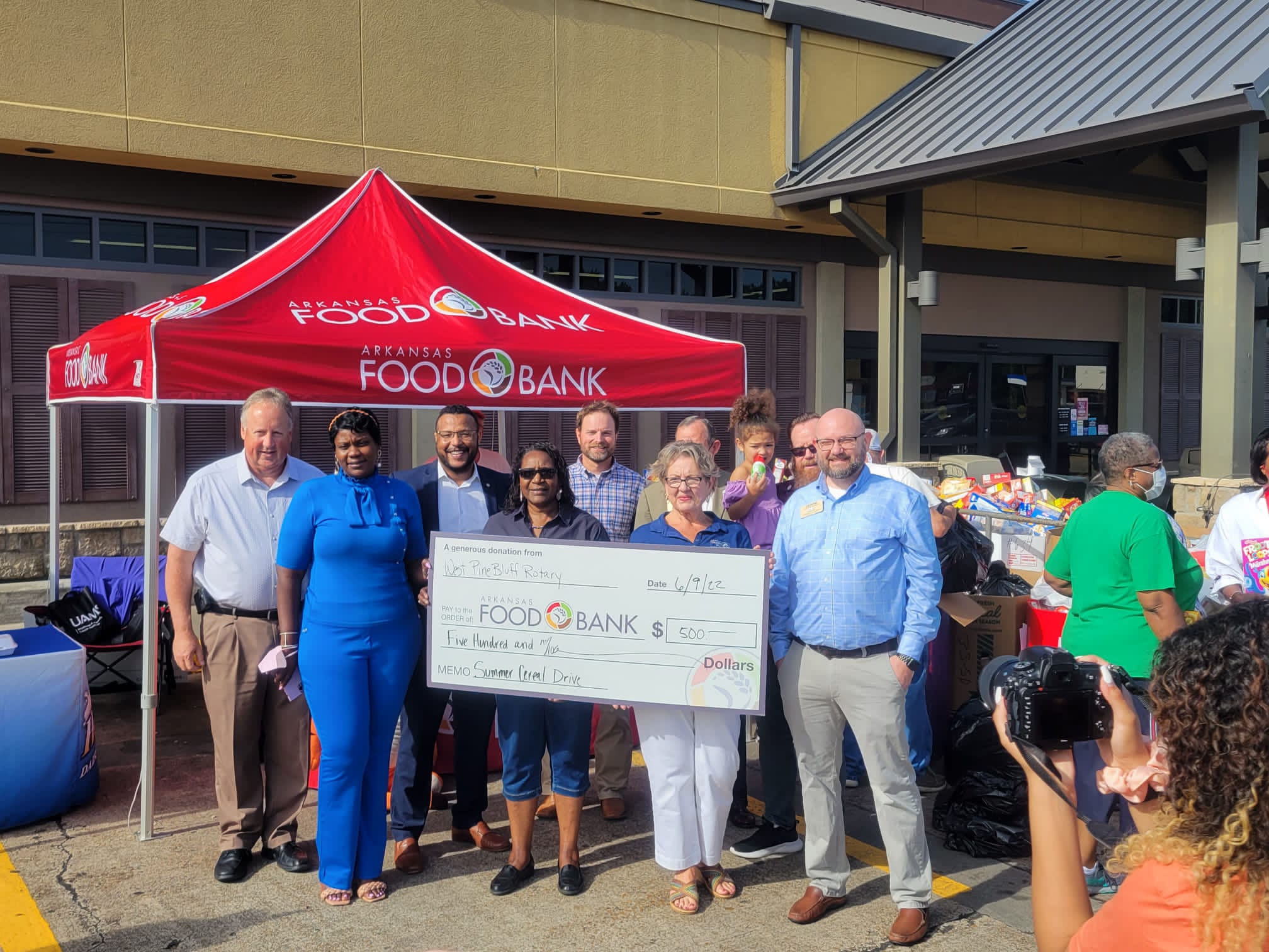 Pine Bluff, Moroccan Rotary Clubs mingle