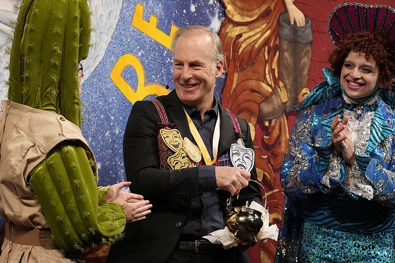 Bob Odenkirk named Hasty Pudding Man of the Year — Harvard Gazette