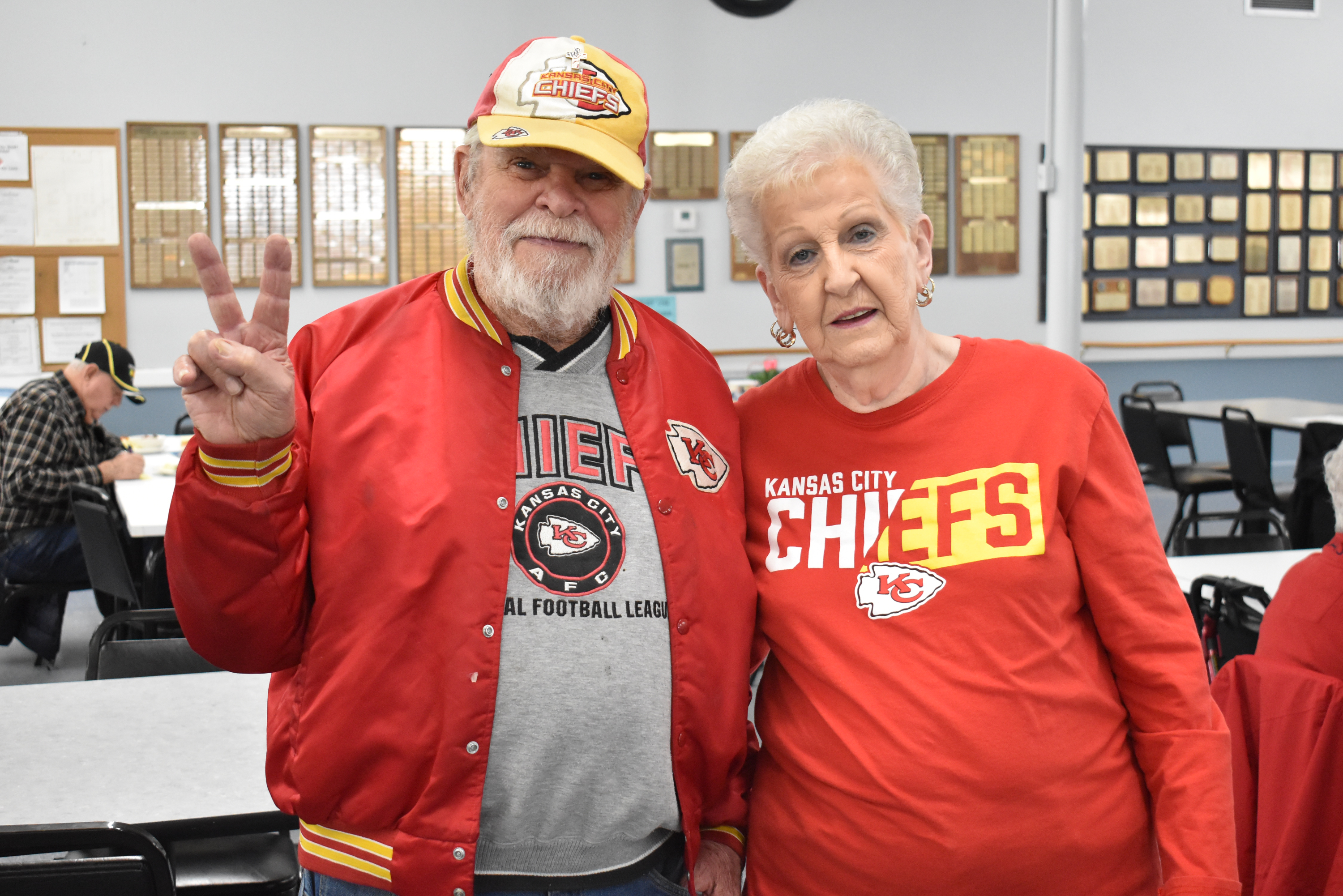 California Nutrition Center celebrates final Red Friday of season