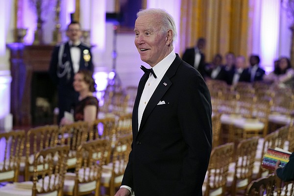 Biden hosts black-tie governors event - Vimarsana News