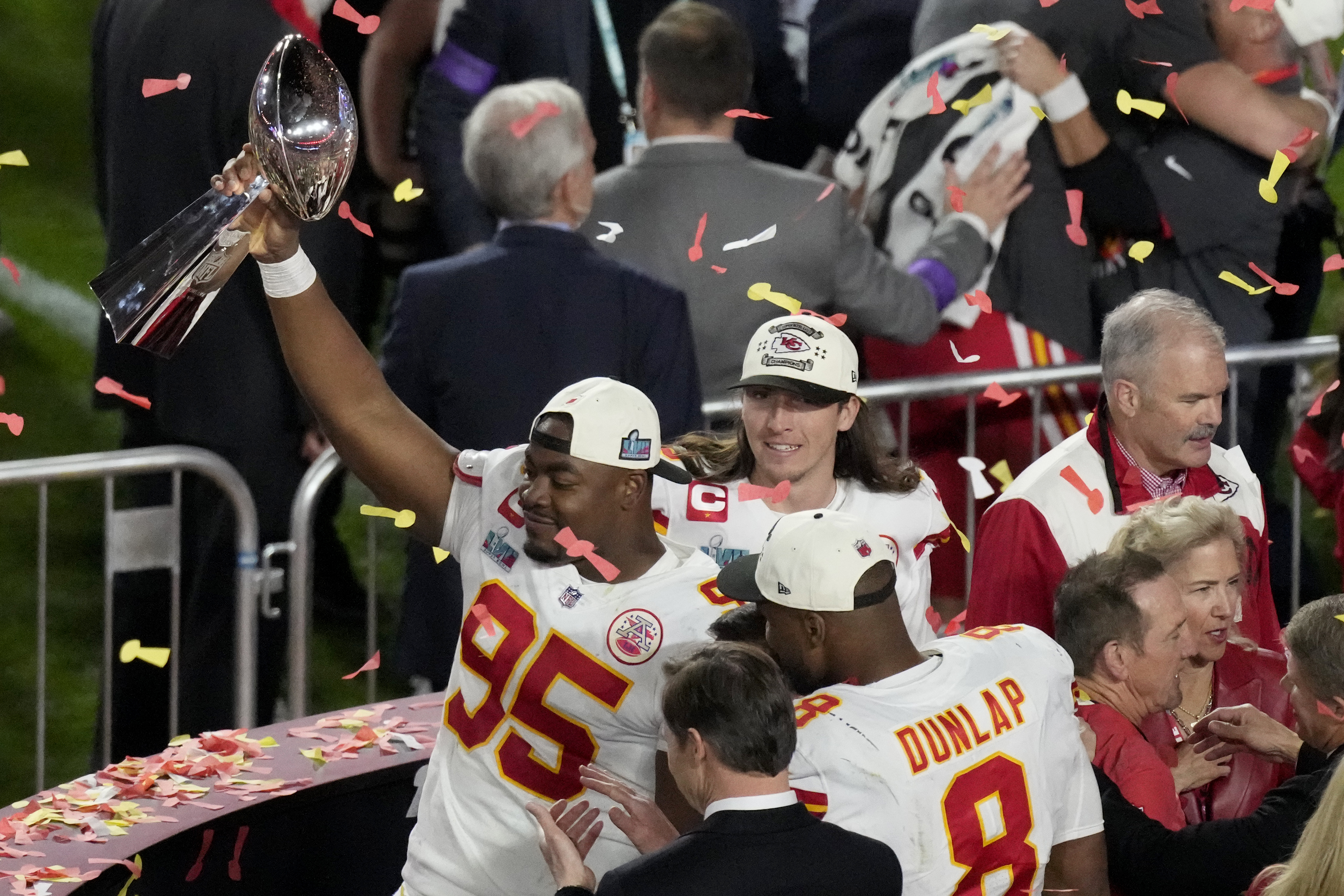 NFL Honors 2023: Kansas City Chiefs quarterback Patrick Mahomes wins second  MVP award - Mirror Online