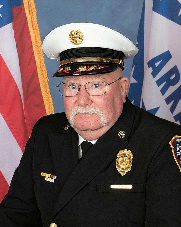 Former Fayetteville Fire Chief Dayringer dies; 'touched many lives,' department says - Vimarsana News