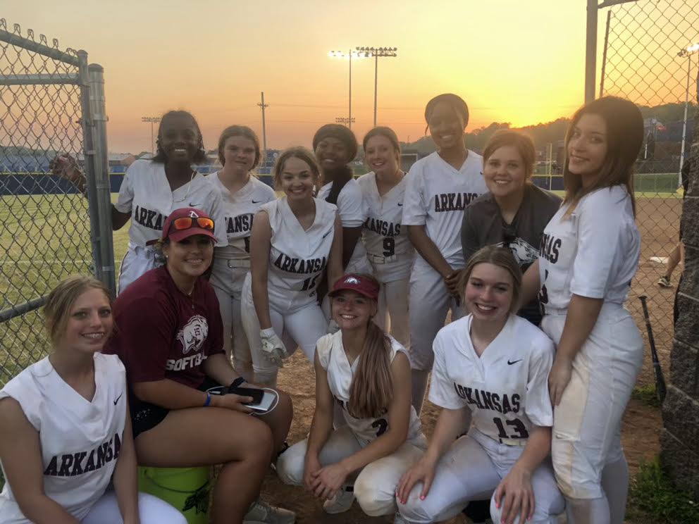 Arkansas High softball gunning for playoffs - Vimarsana News