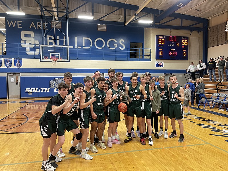 TBirds on top of the world NC boys basketball beats Class 3 RV