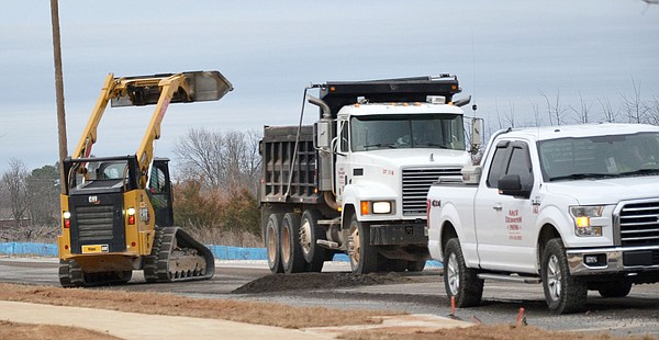 Pea Ridge mayor says flawed road surface to be repaved at no cost to city - Vimarsana News