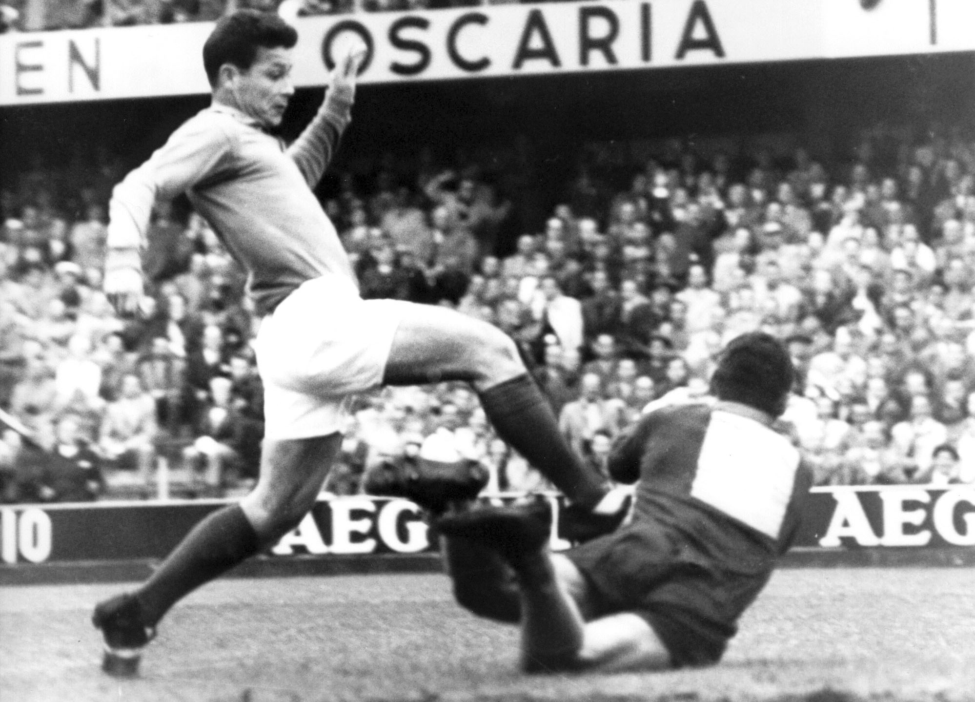 Just Fontaine, who scored 13 goals at 1958 World Cup, dies - Vimarsana News