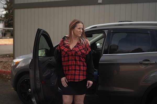 More buyers of cars diving 'underwater' - Vimarsana News