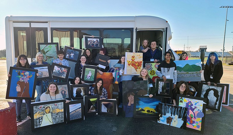 These Redwater, Texas, High School students participated in the 2023 Region 8 Visual Arts Scholastic Event competition. Front row, from left: Lillianna McMurrian, Makenzee Minter, Stephen Bolster, Olivia Clark, Jaylee McClure, Maci Martin, Tiffiny Reed, Karle Williams, Josh Newsome, Gracie McCoy and Melody Ford. Back row, from left: Bailey Hagan, Hannah Boddye, Shania Maugham, Cambria McWilliams, Meha Bourne and Shailyn Quillin. (Photo submitted by Redwater ISD)
