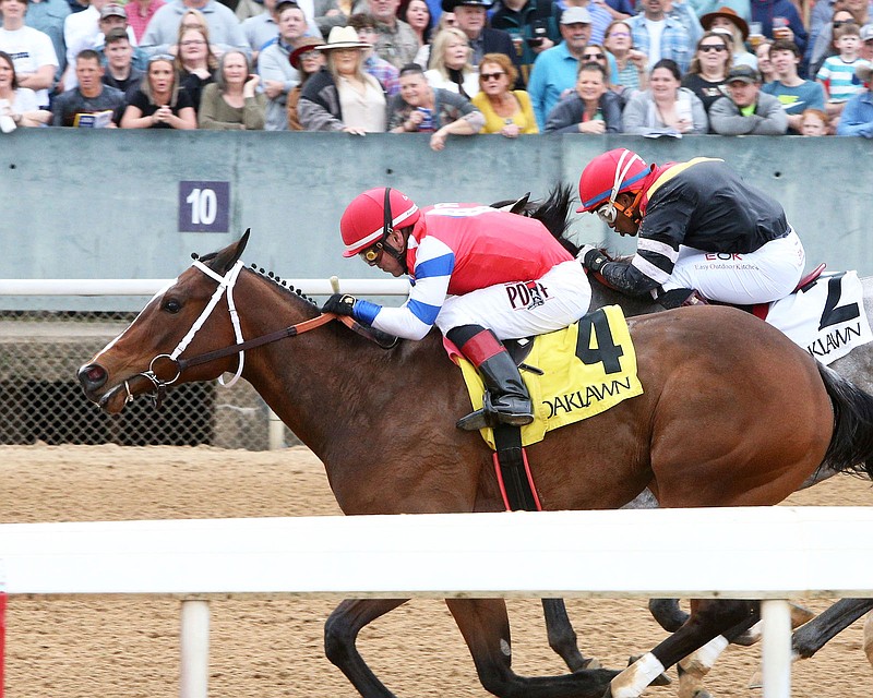 Connie K (4) wins the Downthedustyroad Breeders' Stakes on March 5, 2022. - Photo Courtesy of Coady Photography