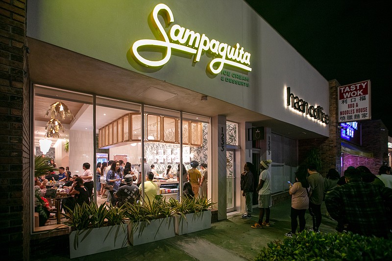 The crowd at Sampaguita Ice Cream in Orlando, Fla. (The Washington Post/Brian Adams)