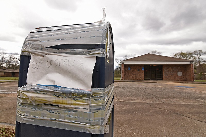 An out of service sign covers a United States Postal Services drop box Friday, March 3, 2023 at the Wrightsville Post Office.
(Arkansas Democrat-Gazette/Staci Vandagriff)