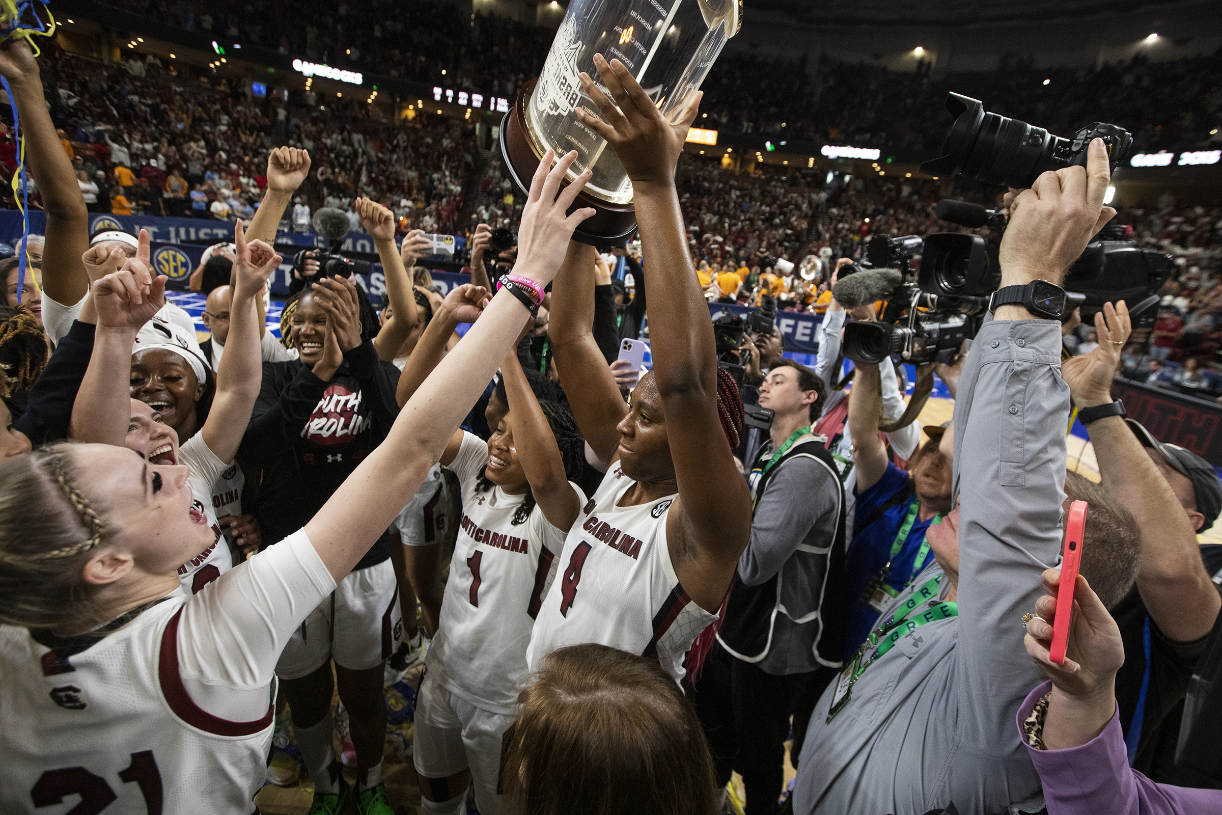 Gamecocks shoot up 2023 recruiting rankings with big weekend