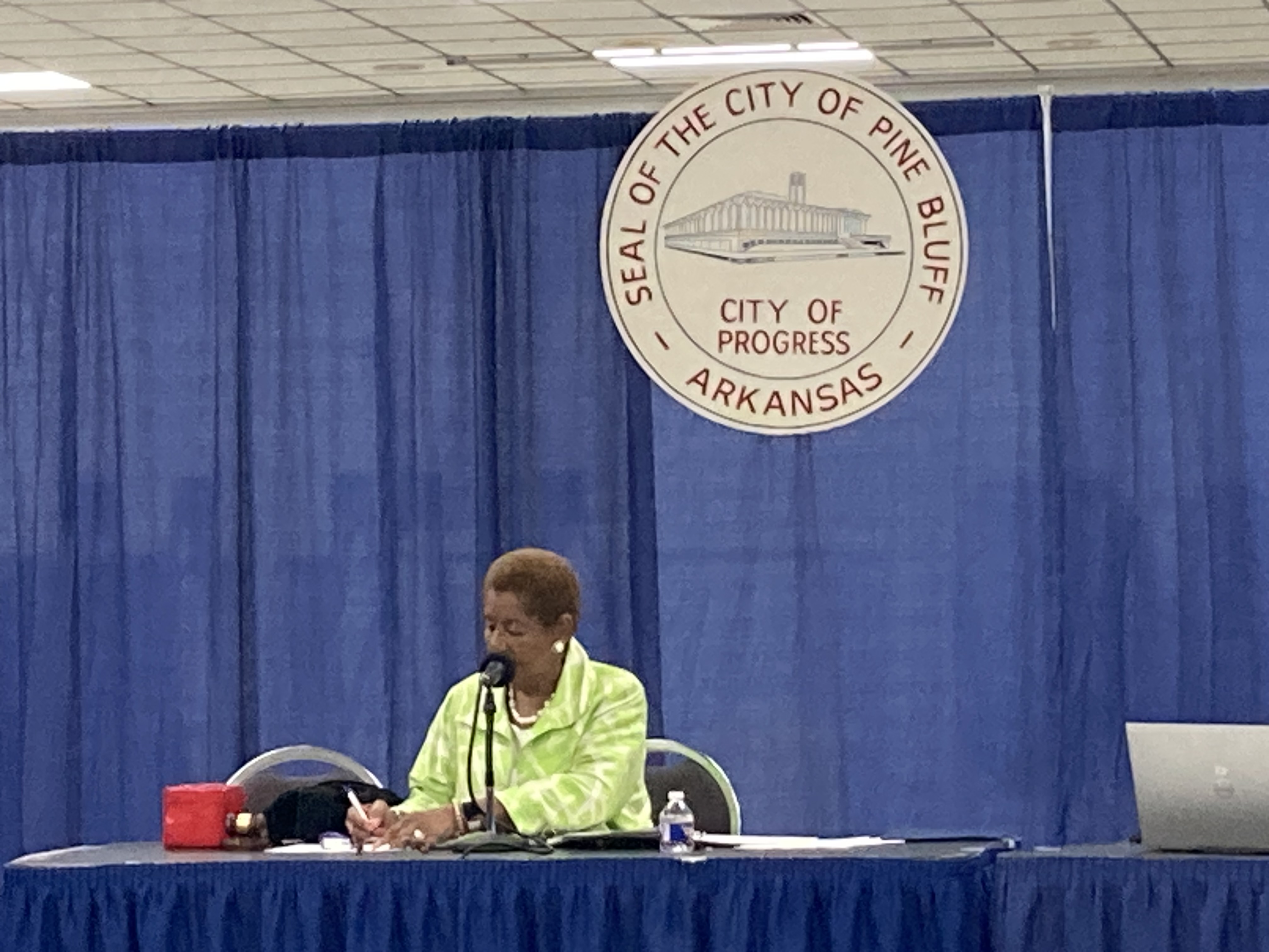 Pine Bluff mayor touts ’22 accomplishments in address