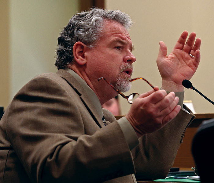 Arkasas Senate panel endorses bathroom bill - Vimarsana News