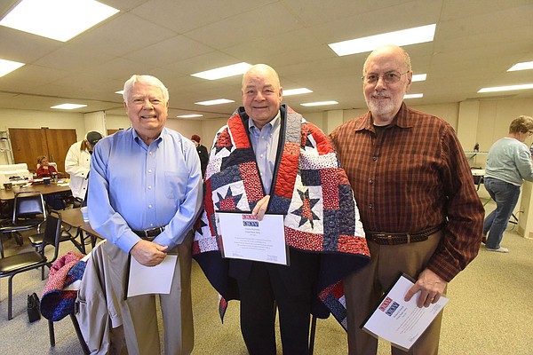 Club news: MUFON, QUILT, Hill Hikers, Garden Club - Vimarsana News