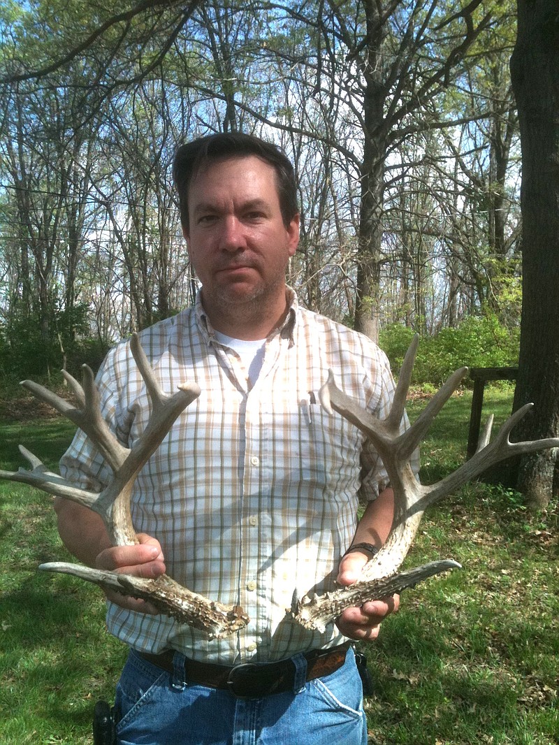 Photo courtesy Dorothy Kleindienst
Eric Kleindienst holds a set of deer antlers he found.