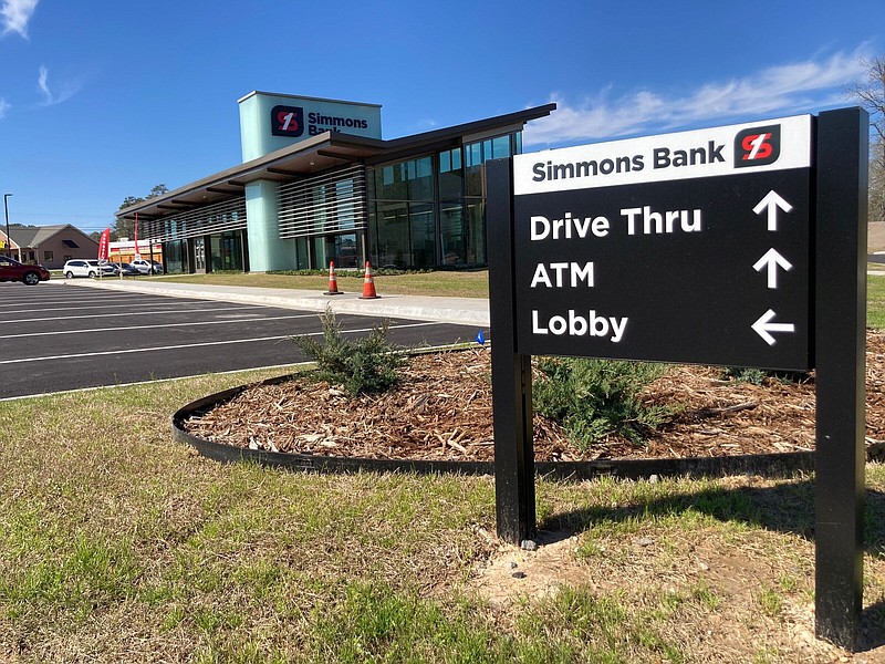 New Simmons Bank branch already open The Arkansas DemocratGazette