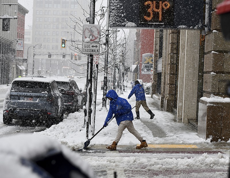 Late-winter Storm Pummels Northeast With Heavy, Wet Snow | Texarkana ...