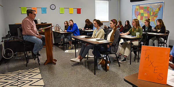 Students explore financial futures through budgeting simulation - Vimarsana News