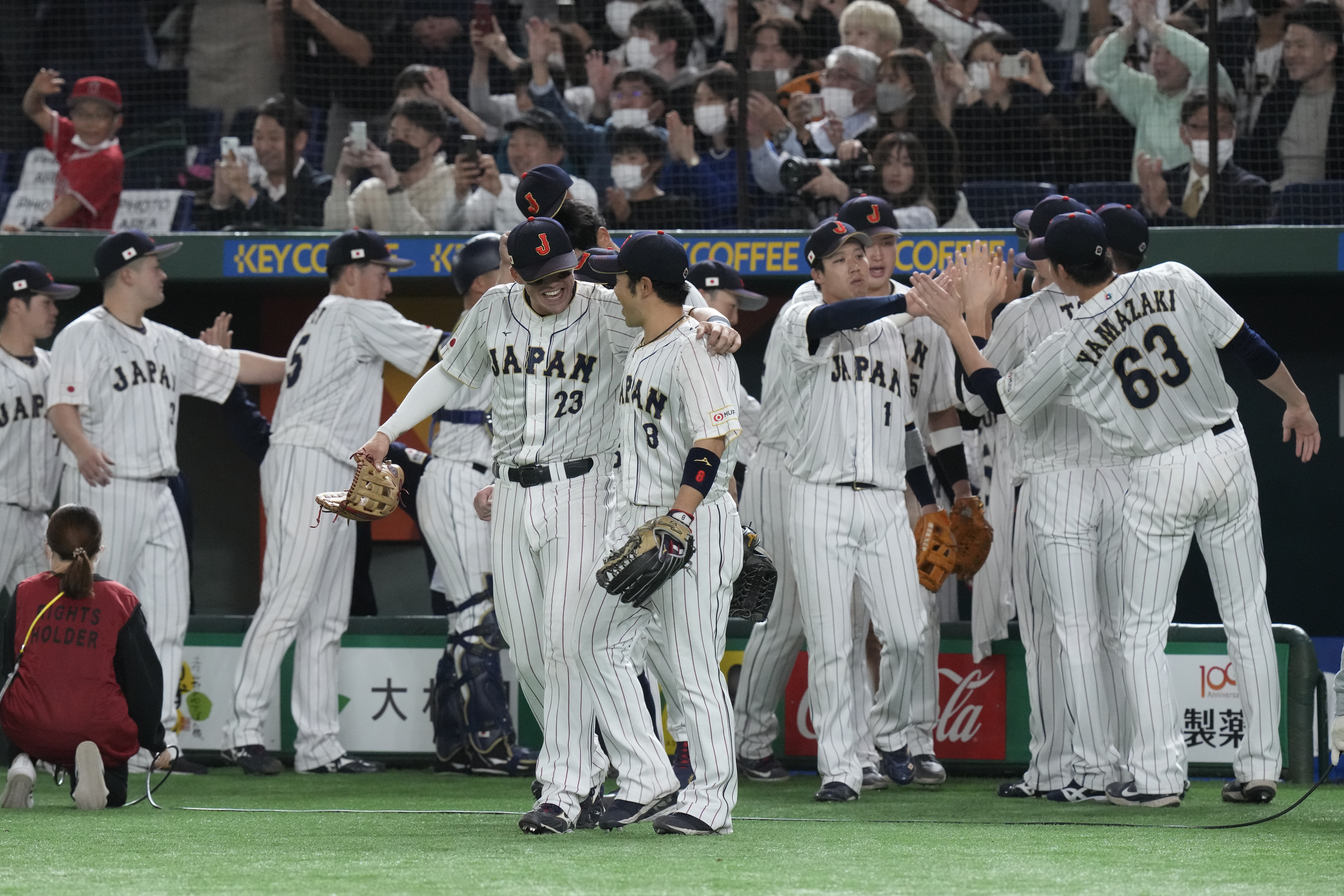 X 上的The Athletic：「Shohei Ohtani and Yu Darvish both played for the Hokkaido  Nippon-Ham Fighters in Japan at different times. In fact, Hokkaido offered  Darvish's No. 11 jersey to Ohtani during recruitment. “